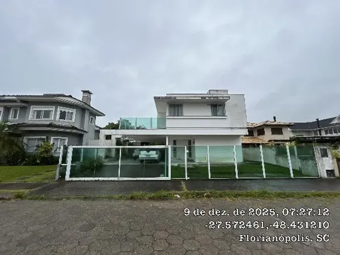 Casa de leilão em BARRA DA LAGOA / FLORIANOPOLIS / SC | Leilão SFI - Edital Único