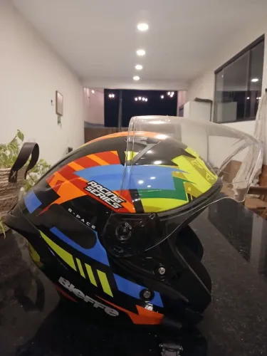 Capacete Bieffe