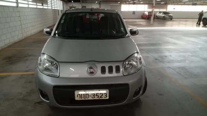 Fiat Uno Vivace Celeb. 1.0 EVO F.flex 8V 5P 2013