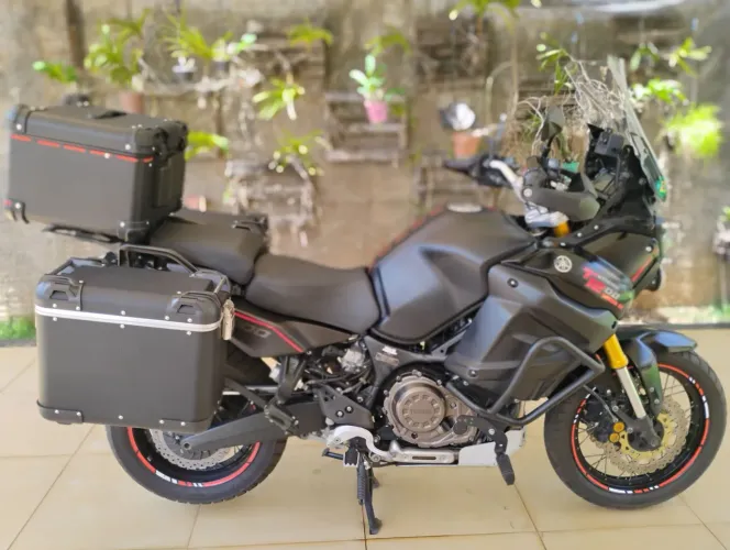 Moto de 2° dono.