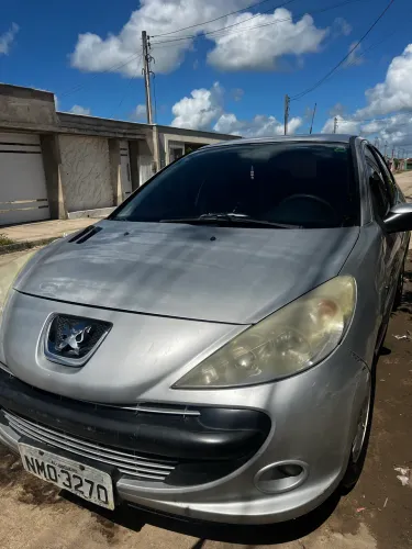 Peugeot 207 Sed. Passion XR Sport 1.4 Flex 8V 4P 2011