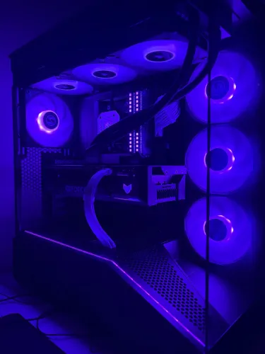 RTX 4070 SUPER ASUS TUF 12GB