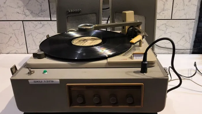 Vitrola VALVULADA Philips NG1132 RARÍSSIMA ( LEIA A DESCRIÇÃO) 