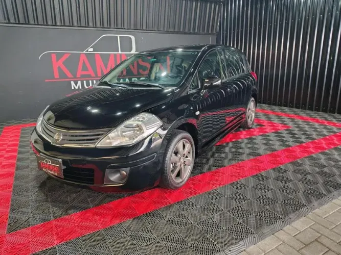 Nissan Tiida S 1.8/1.8 Flex 16V Aut. 2012