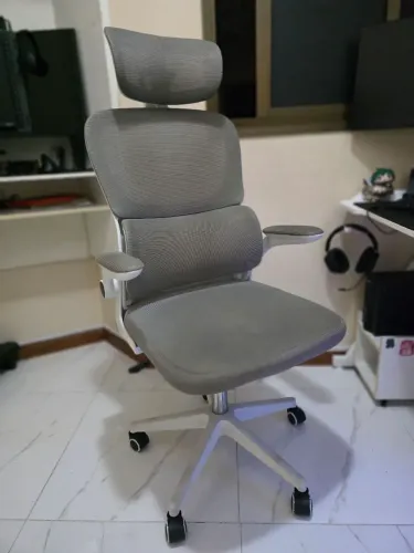 Cadeira de Escritório Ergonômica Python Fly Cinza
