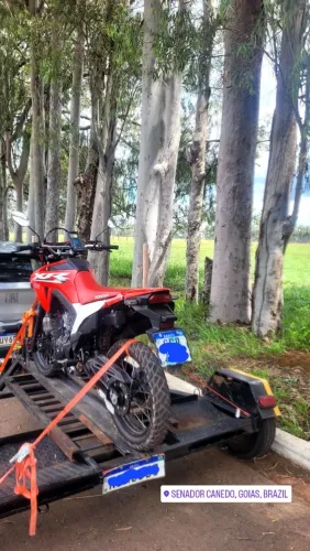 Vende-se tornado 300, conservada 