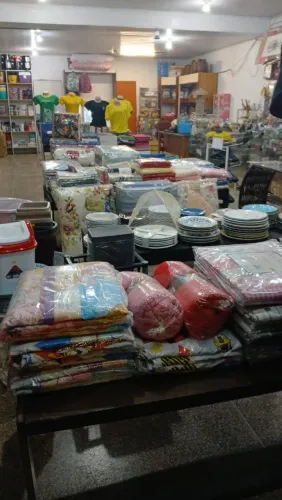 VENDE-SE ou TROCO COMÉRCIO DE CAMA, MESA E BANHO, DECORAÇÃO E UTILIDADES EM GERAL