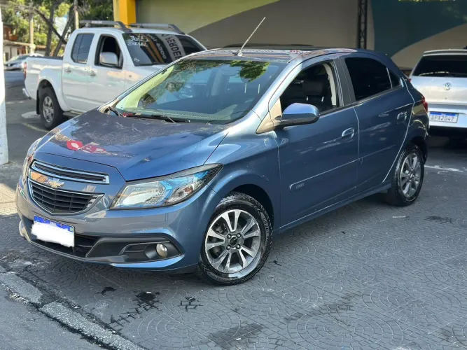 Chevrolet Onix Hatch LTZ 1.4 8V Flex Power Mec. 4P 2015