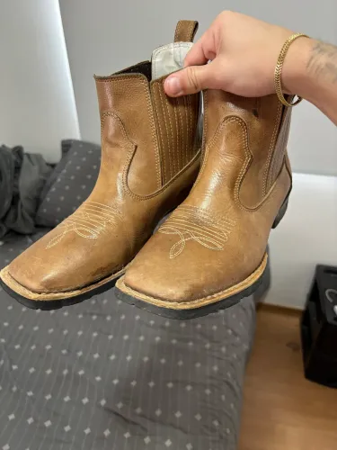 Botina Masculina