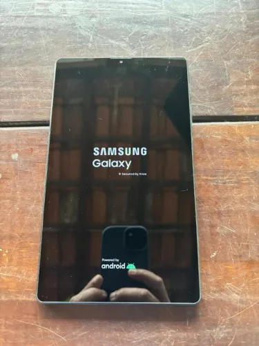 Tablet Samsung Galaxy Tab A7 Lite, Tela de 8,7 polegadas, 4G WIFI, de 32GB de Espaço, 3GB