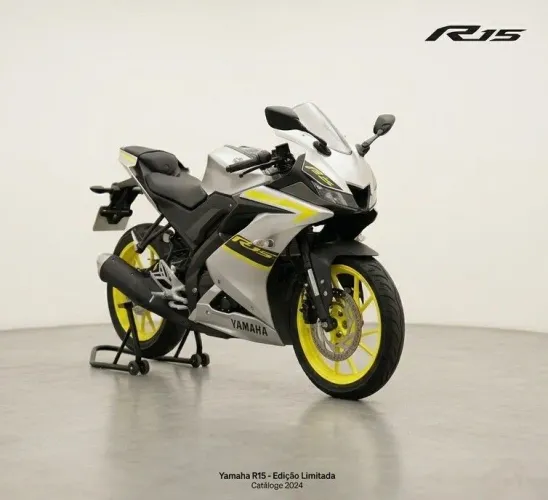 Yamaha R15 ABS, moto muito nova, nunca mexida em motor ou parte elétrica. 