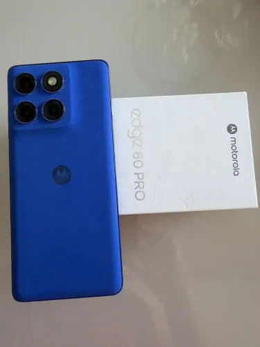 Moto Edge 60 Pro 256GB Novíssimo!!