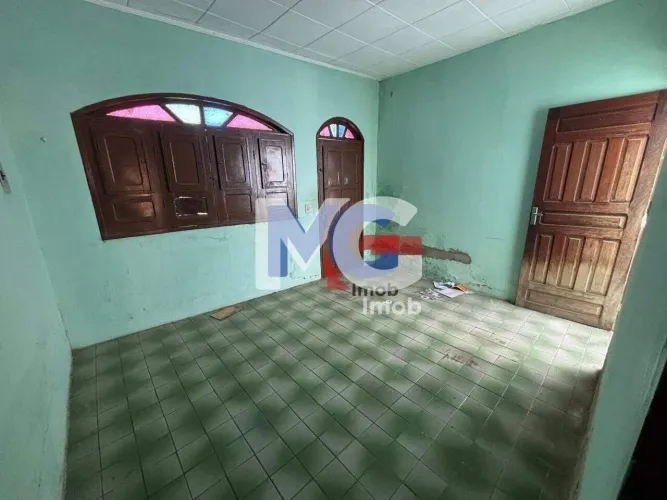 Casa com 02 Quartos com 132m² no Bairro Centro-Juazeiro do Norte
