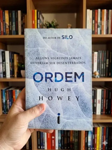 Livro Ordem (Vol. 2 da Trilogia Silo) - Hugh Howey | Bom Estado