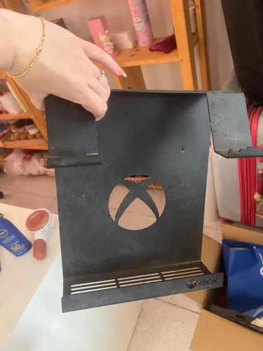 Suporte para Xbox em ferro