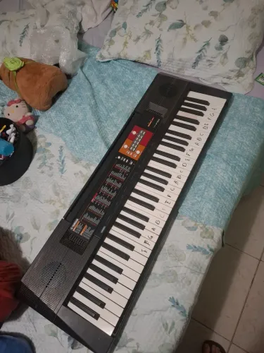 Teclado eletrônico da Yamaha