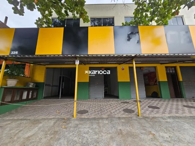 Investidor! Imóvel Comercial à Venda 1000m² Pechincha - 3 Lojas + Salão e Estacionamento