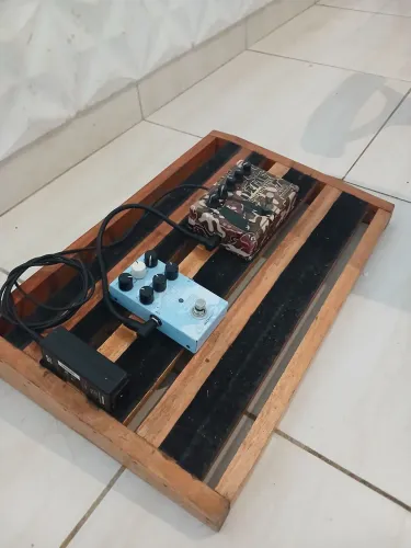 Pedalbord+pedais+fonte