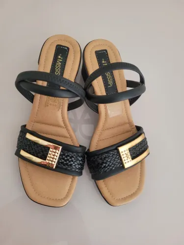 Sandalia feminina tamanho 37