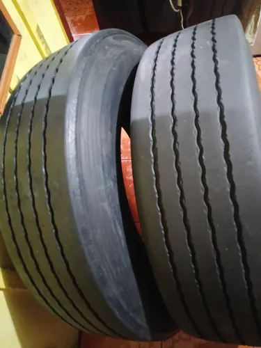 Pneus usados 295/80R22.5 