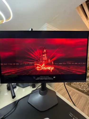 Monitor Alienware OLED 27pol 360hz 0.5ms