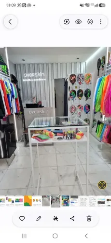 MESA DE APOIO PARA LOJA (COPACABANA)