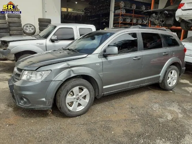 sucata fiat freemont 