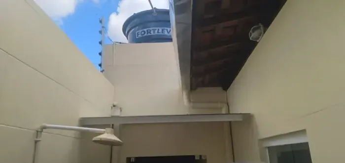 Toldos e coberturas de garagens 