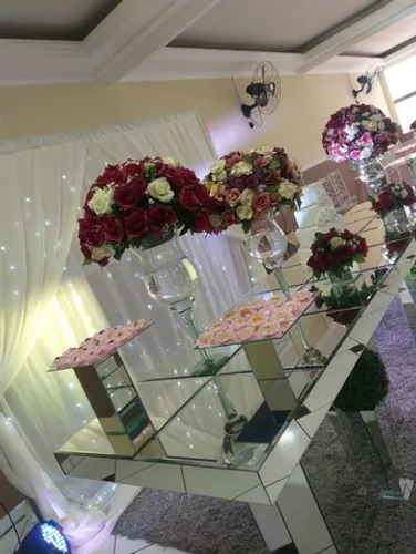 Locação Aluguel Mesa Espelhada 1,60x0,80 P/ Decoração em Geral Por 399,00