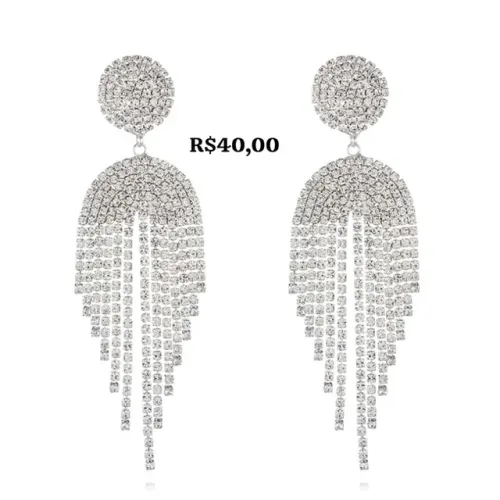 Brinco lindo e maravilhoso a cara da riqueza