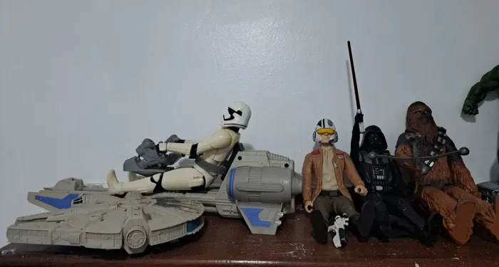 Coleção Star Wars bonecos e veículos