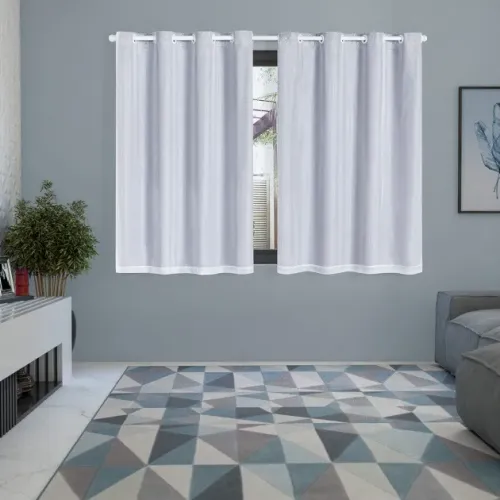 Cortina voil com blaklout para janela 2,80 x 1,80 pouco usada
