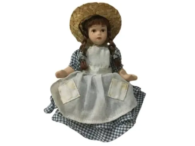 Boneca O Mundo Maravilhoso Das Bonecas De Porcelana (01)