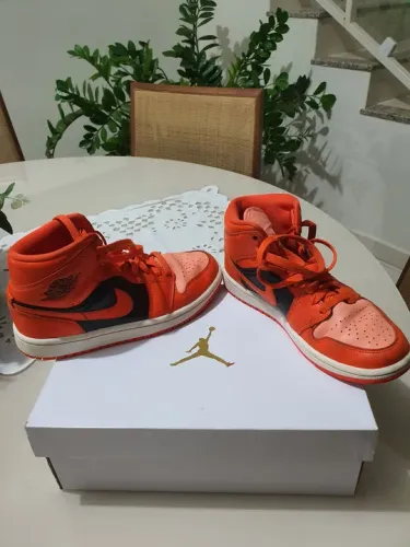 TÊNIS NIKE AIR JORDAN