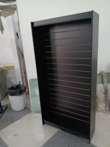 ESTANTE CANALETADA PRETA 