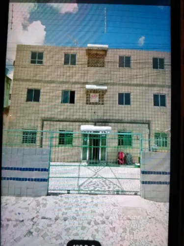 Alugo Apartamento 2Quartos Sala Grande, Cozinha Grande O Bairro Não É Alto Erro Do Correio