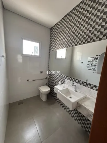 Loja disponível para locação no bairro Fundinho em Uberlândia-MG