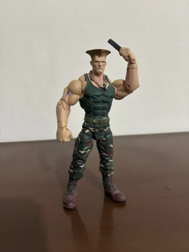Figura Guile Street Fighter - SOTA Toys 2005 - Edição Colecionador Ra