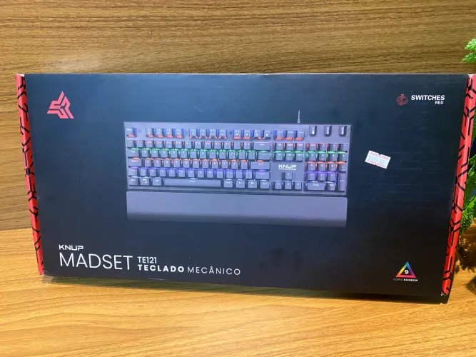 Teclado Mecânico Knup - Switch Red