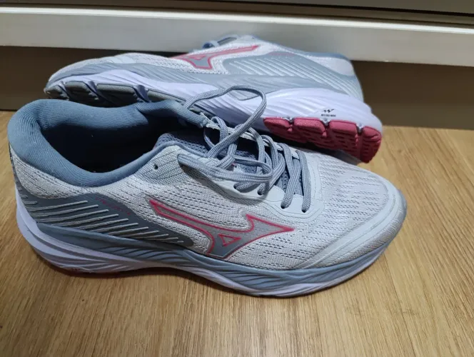 Tênis Mizuno Wave Falcon 4 feminino