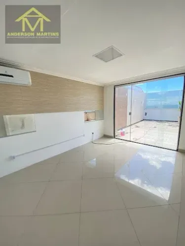 Cobertura com 6 Quartos e Vista para o Mar! Código: 20044 R