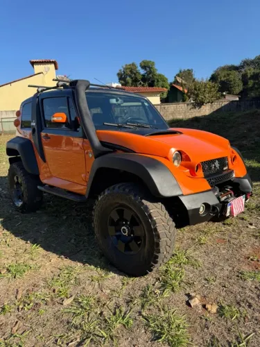 Jeep Stark seminovo - espetacular.