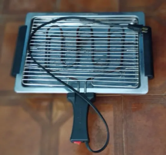CHURRASQUEIRA ELÉTRICA GRILL