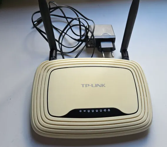 Roteador TP-Link TL-WR841ND V9 - Wireless N 300mbps
