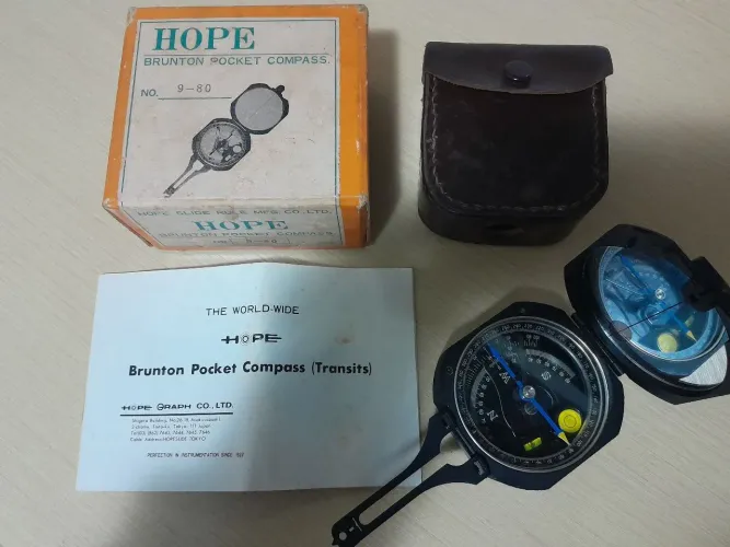 Antiguidade Bússola Japonesa Antiga Hope com suporte