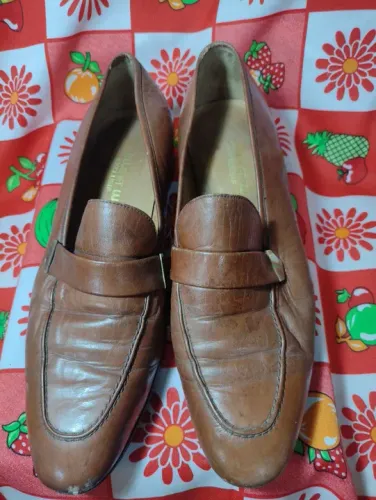 Sapatos de Couro Marrom - Estilo Clássico