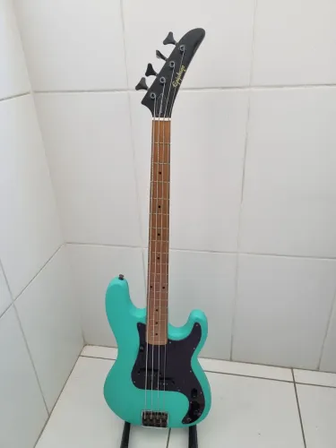 Baixo Epiphone - accu 80/90 + Amplificador 