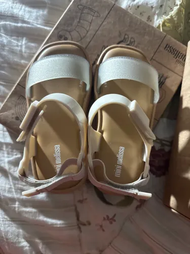 Mini Melissa nova nunca usada