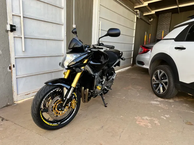 Hornet mais nova de Goiânia 