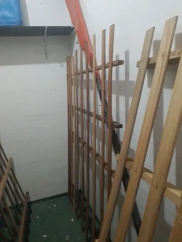 Lastro pra cama de casal e  cama de solteiro. 